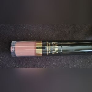 Laura Geller lip tint and scrub$36cnd